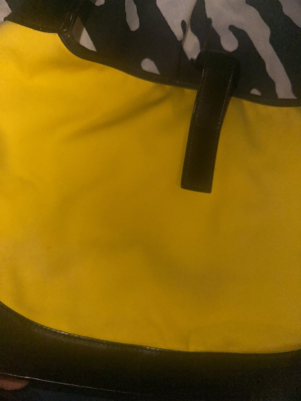 1999 / 2000 Gucci Jackie Purse in Yellow and Black - Picture 5 of 10